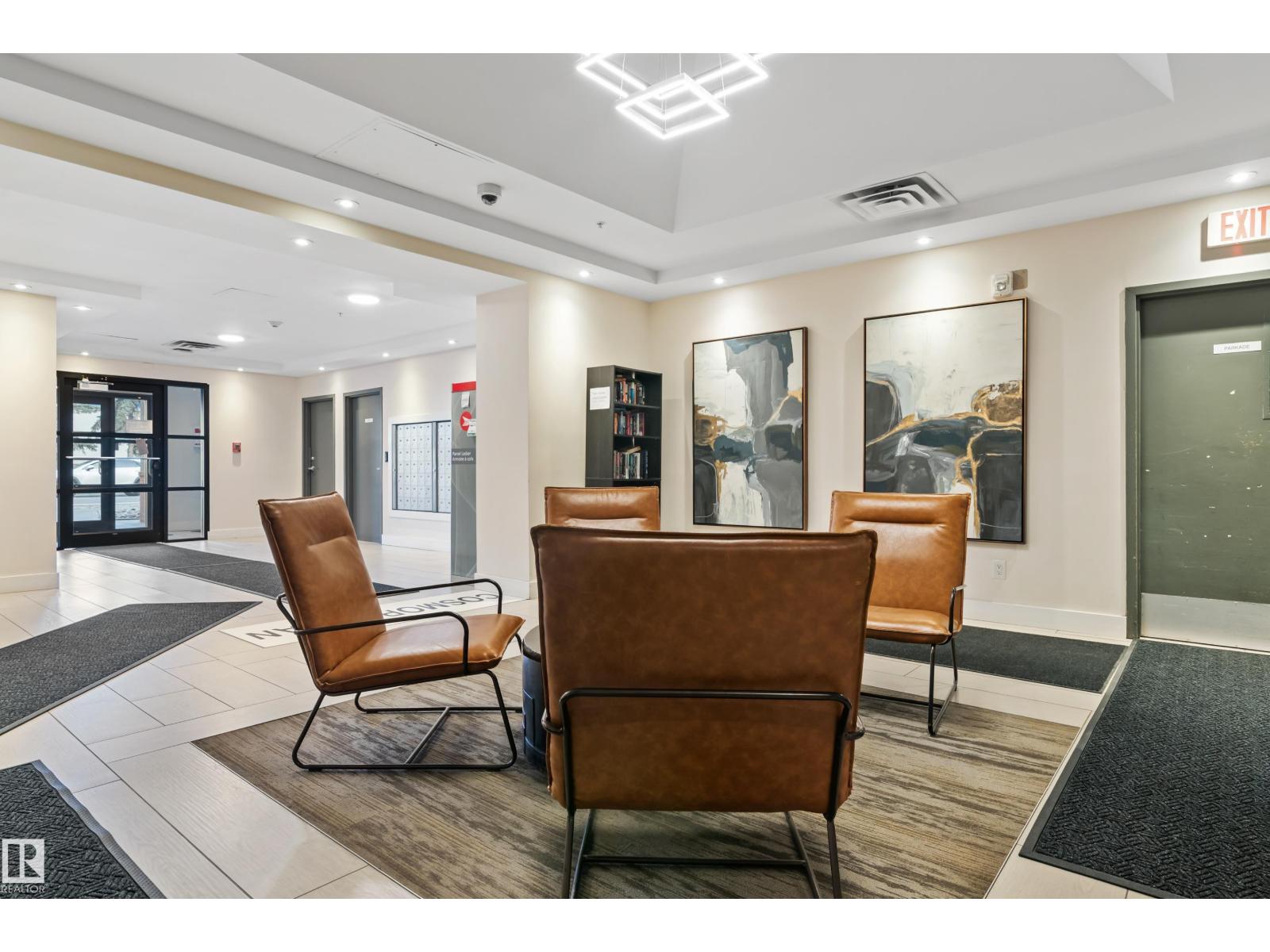 #1102 10909 103 AV NW