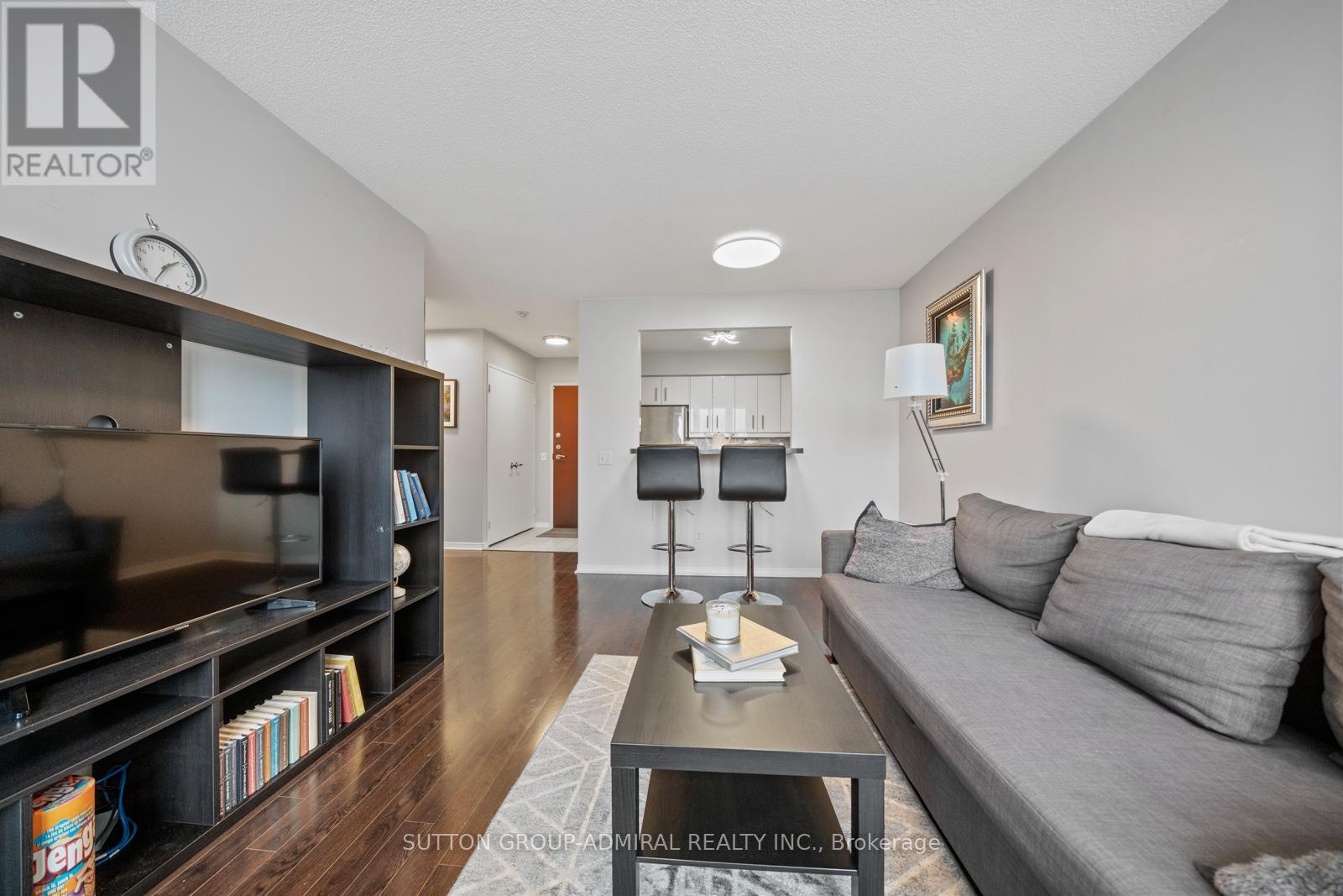 Photo 1 of 38 — 1103 - 81 TOWNSGATE DRIVE Unit 1103, Vaughan (Crestwood-Springfarm-Yorkhill), ON L4J8E6