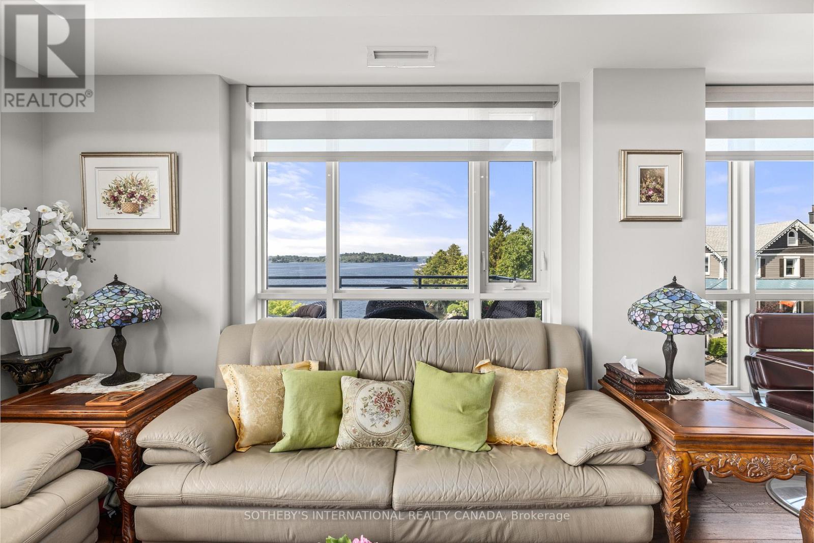 221 - 129B SOUTH STREET