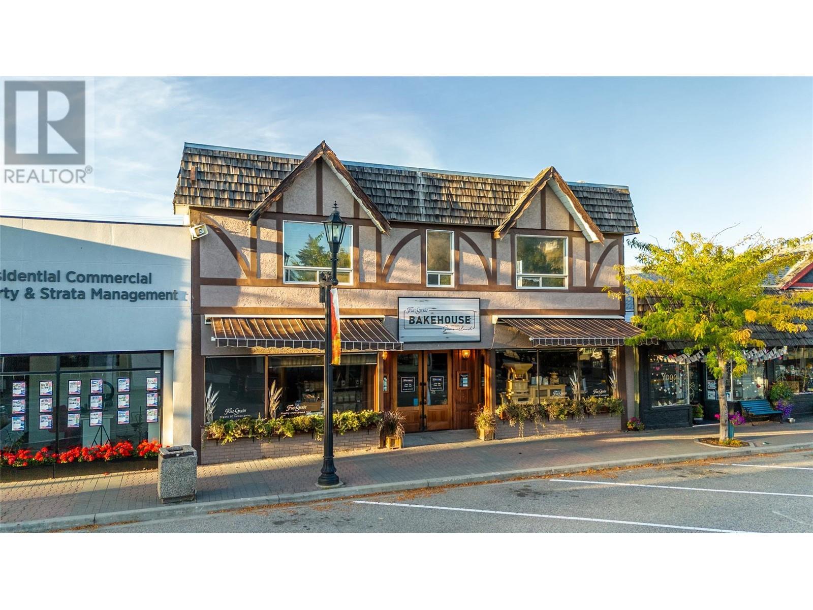 10110 Main Street
