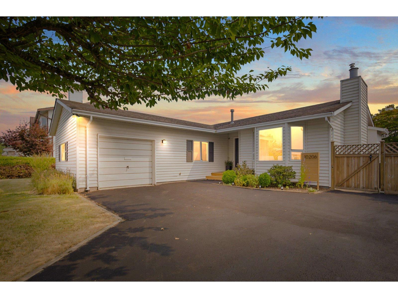 10206 CRYSTAL DRIVE|Fairfield Island