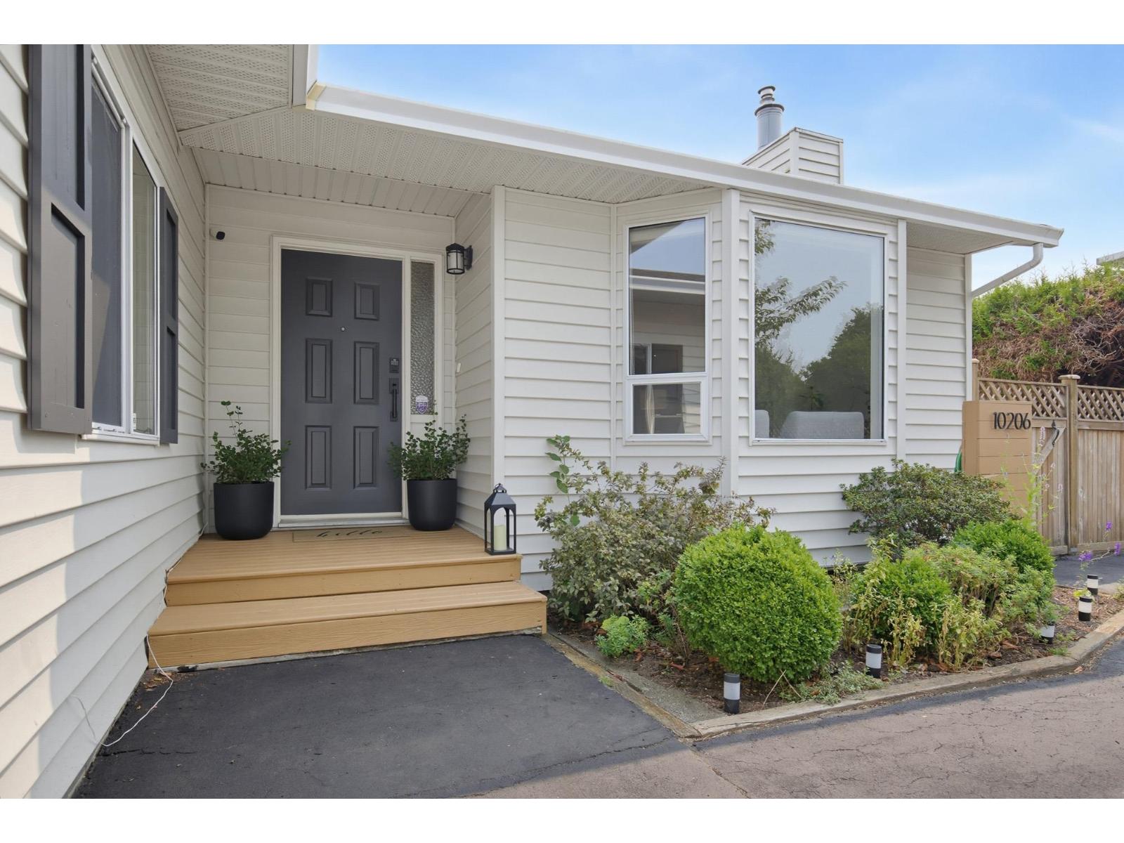 10206 CRYSTAL DRIVE|Fairfield Island