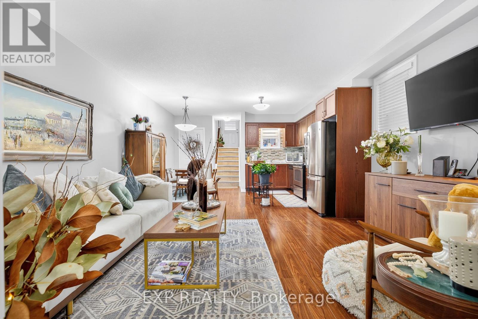 6A - 230 JESSICA CRESCENT