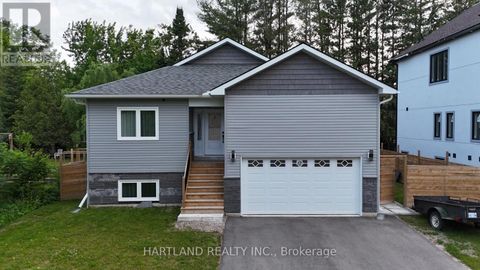 22 BERKELY STREET Wasaga Beach ON L9Z2N6
