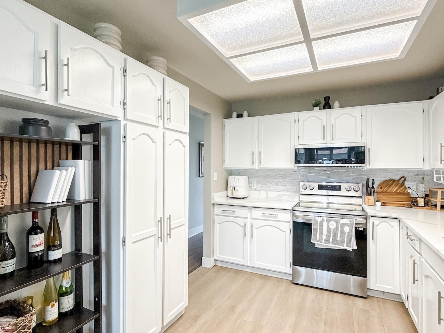 5 46350 CESSNA DRIVE|Chilliwack Proper South