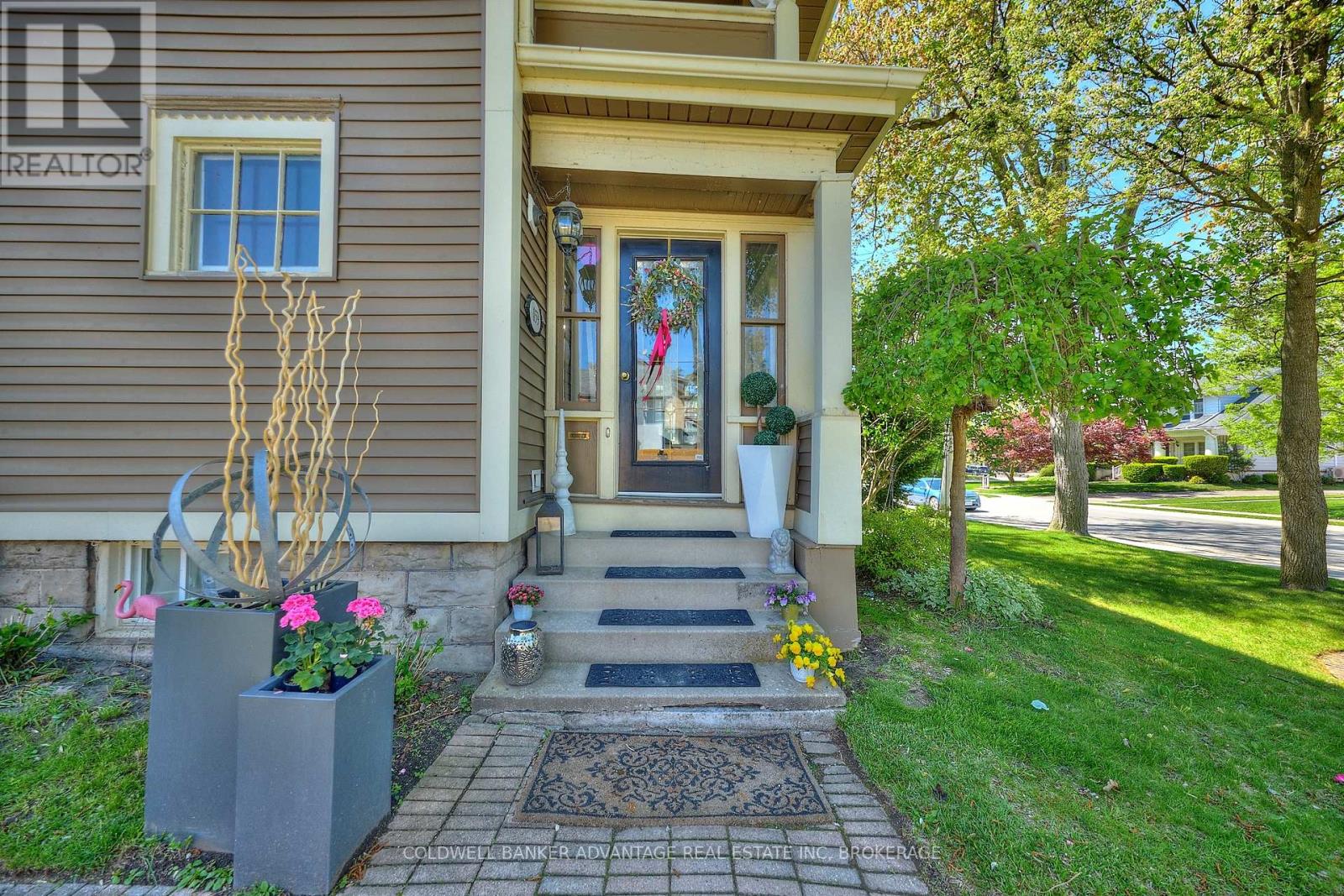 159 MERRITT STREET W