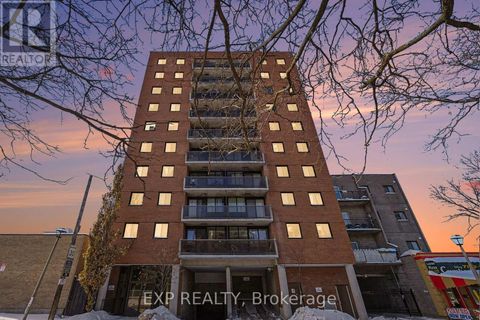 801 - 154 NELSON STREET Ottawa ON K1N7R5