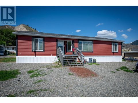 7155 DALLAS Drive Unit# B11 Kamloops BC V2C4T1