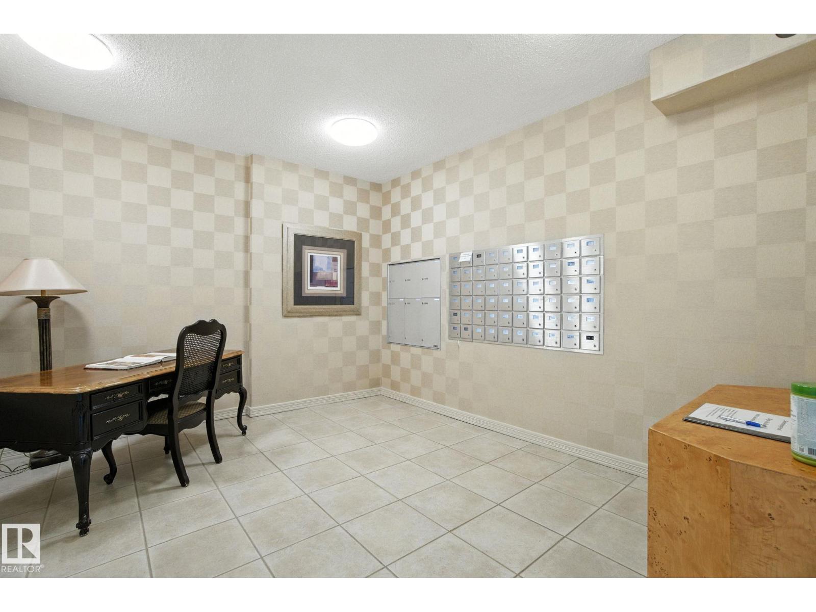 #203 9929 Saskatchewan NW