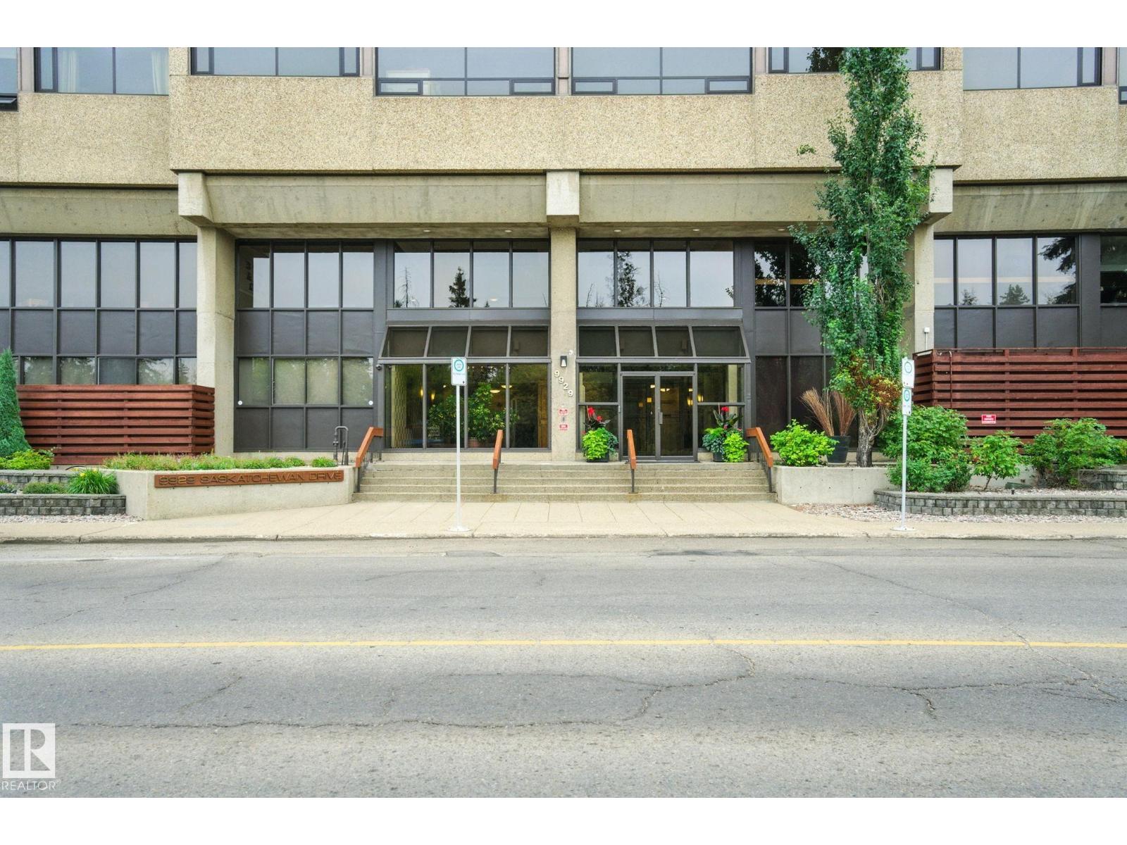 #203 9929 Saskatchewan NW