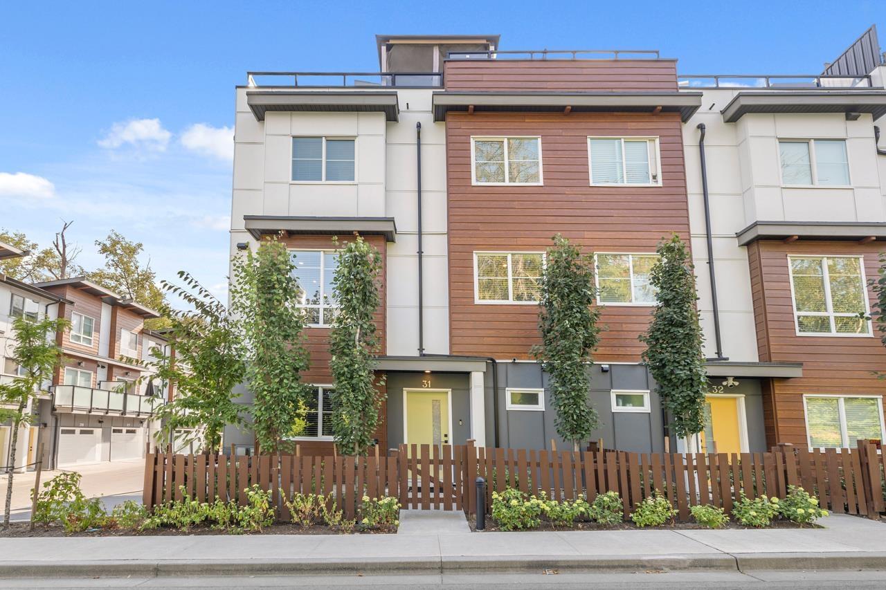 31 20155 84 AVENUE