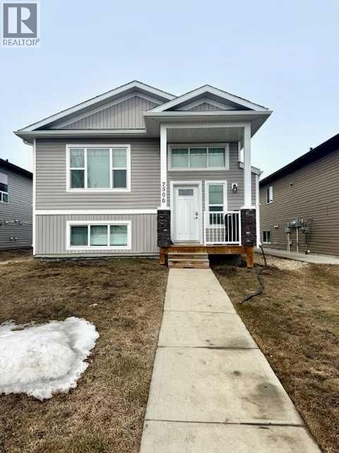 7506 114 Street Grande Prairie AB T8W0K2