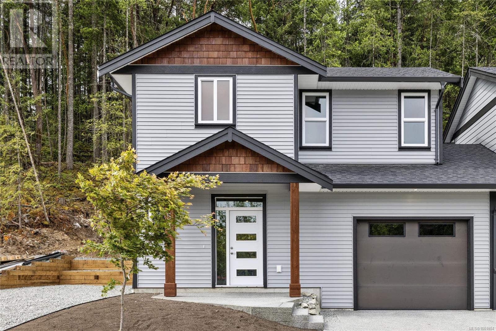 153 Hunter Way