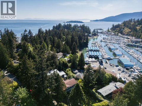 5755 TELEGRAPH TRAIL West Vancouver BC V7W1R3