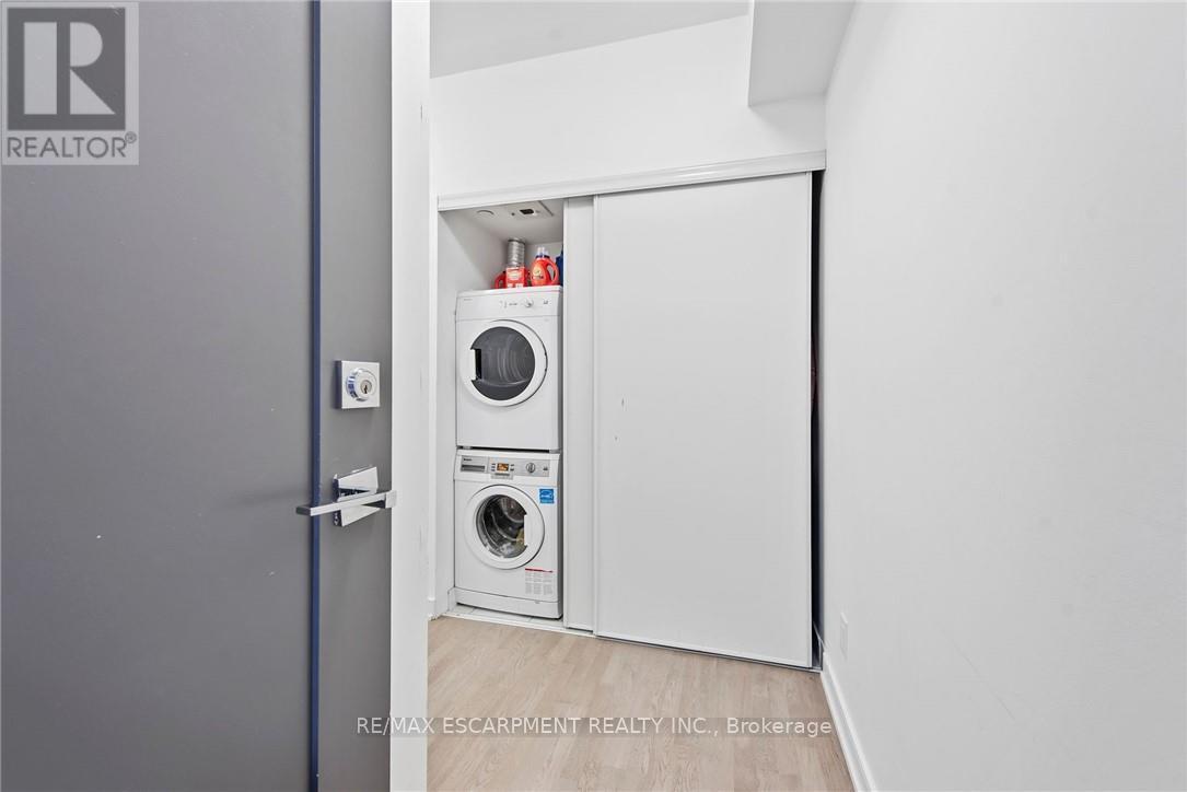 206 - 57 ST JOSEPH STREET