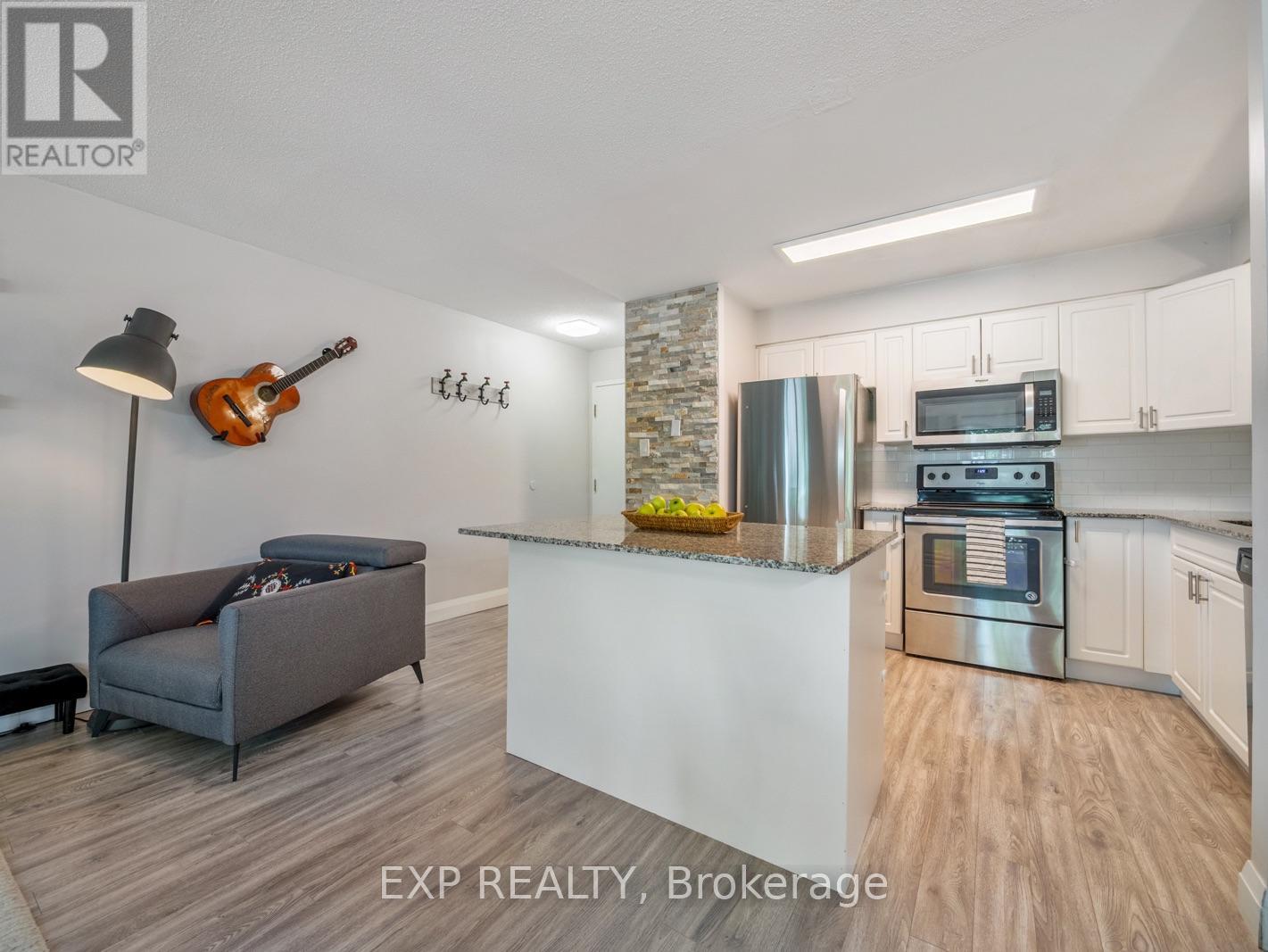 301 - 276 EIWO COURT