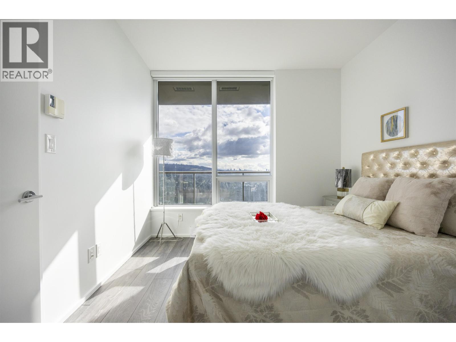 3301 4650 BRENTWOOD BOULEVARD