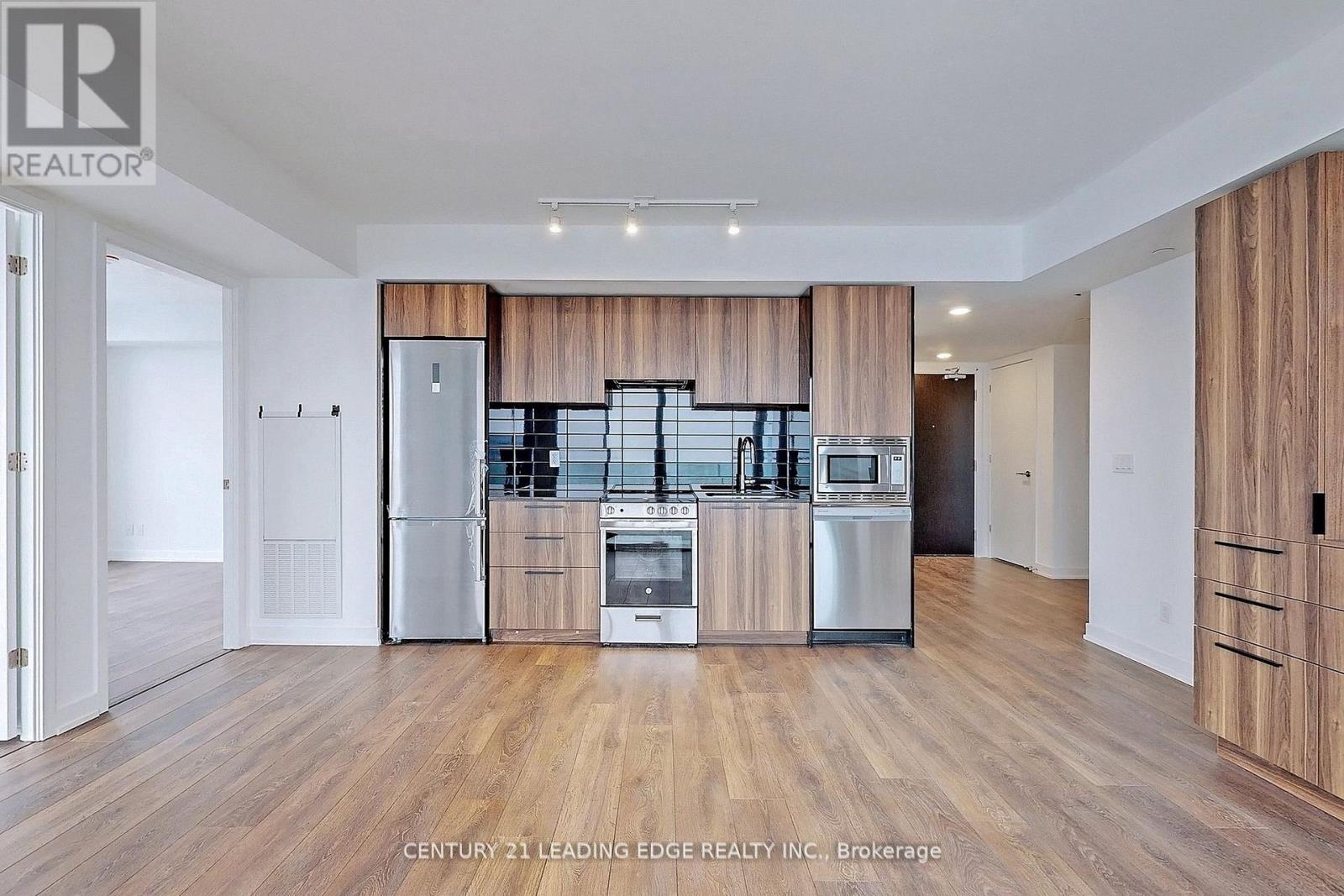 5102 - 501 YONGE STREET