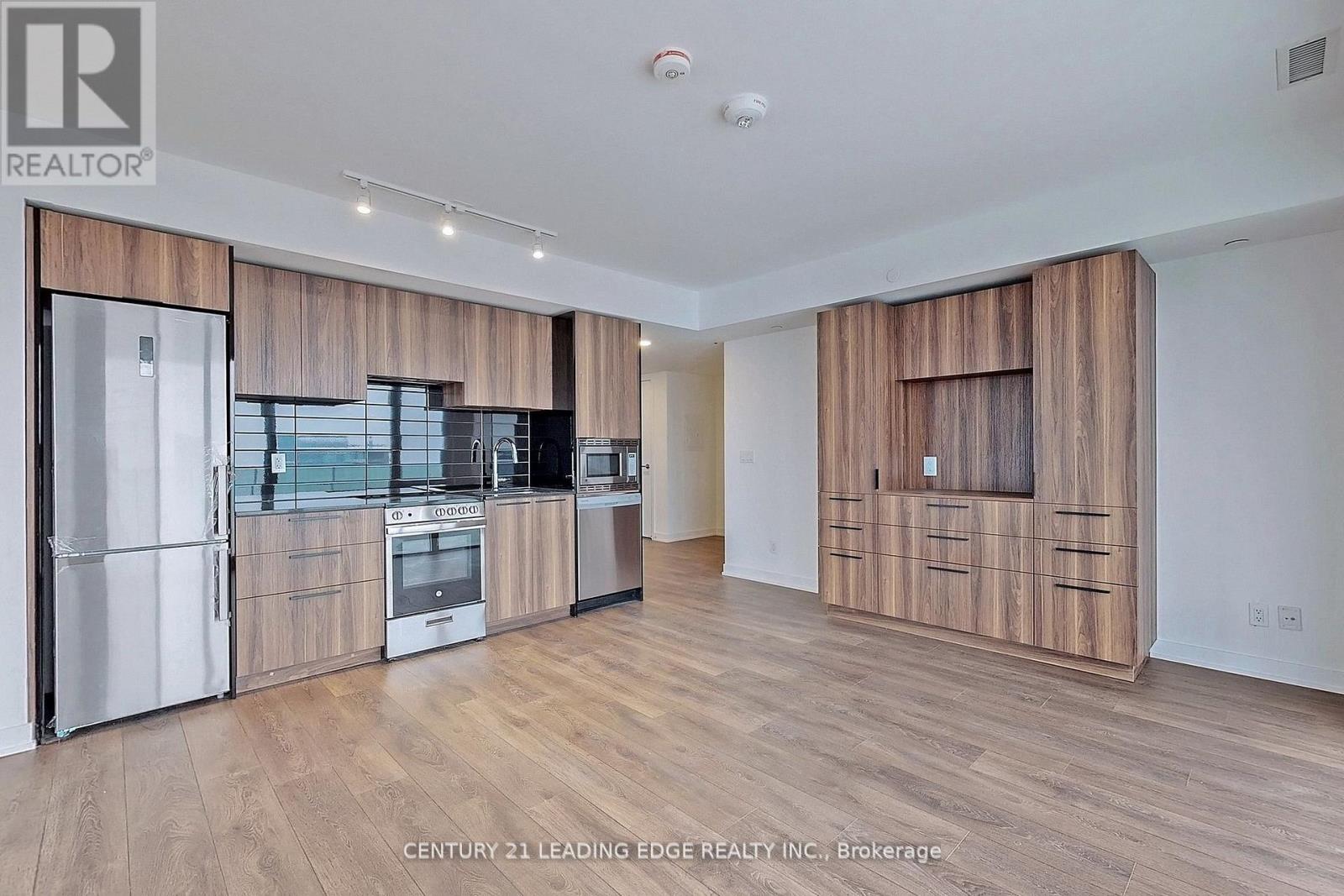 5102 - 501 YONGE STREET