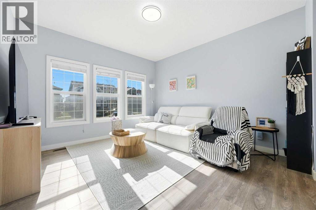 125 Evanston Hill NW
