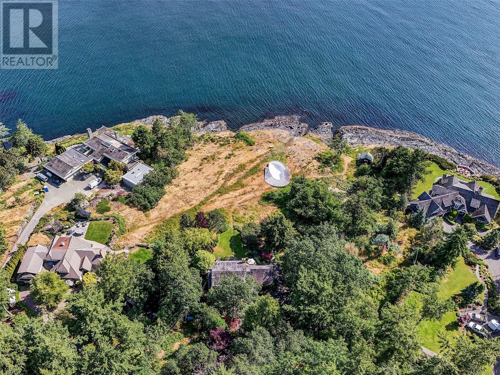 2550 Queenswood Dr