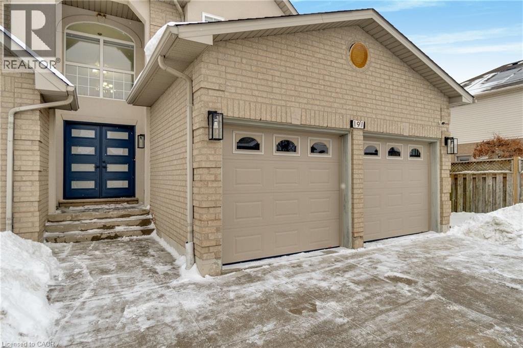 191 HAWKSWOOD Trail