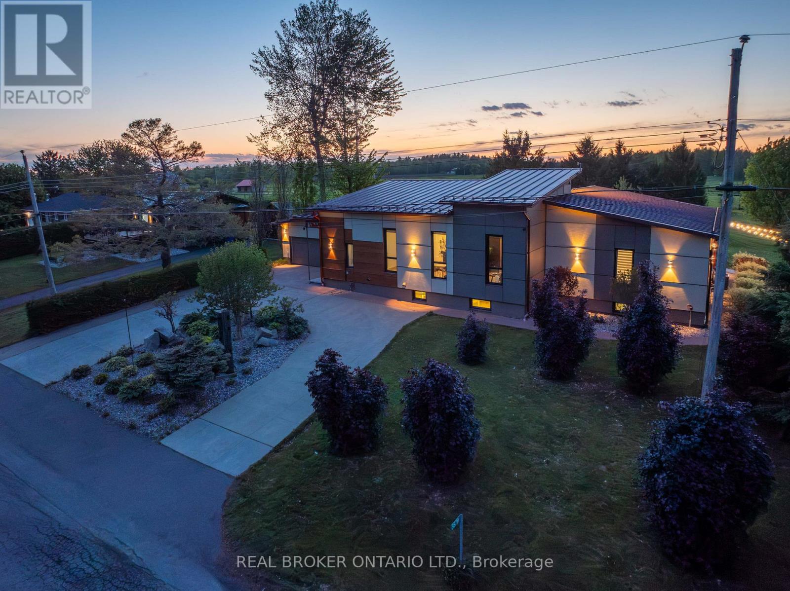 5879 LEITRIM ROAD