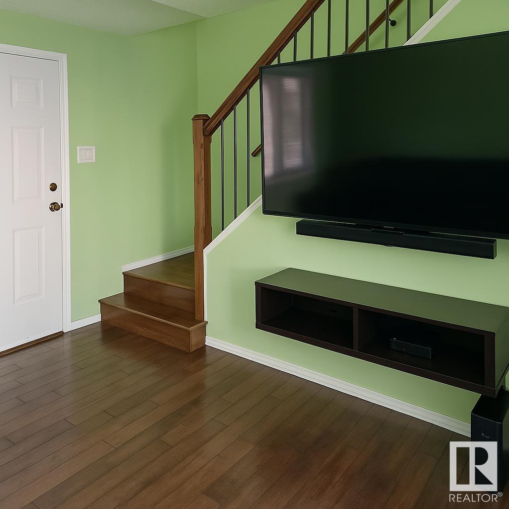88 HABITAT CR NW