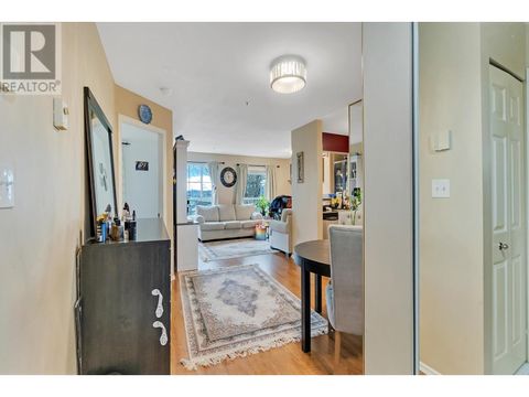 206 295 SCHOOLHOUSE STREET Coquitlam BC V3K6X5