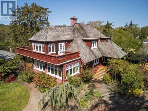 934 A Foul Bay Rd Oak Bay BC V8S4H8