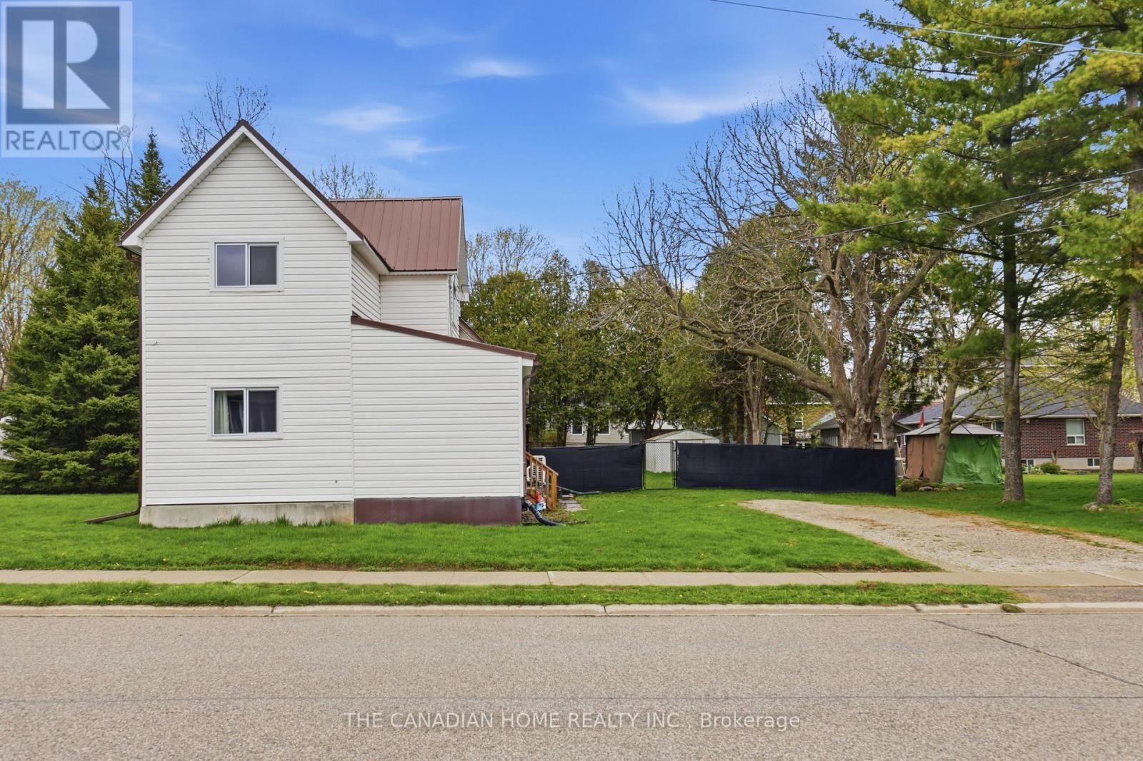 11 MORROW STREET