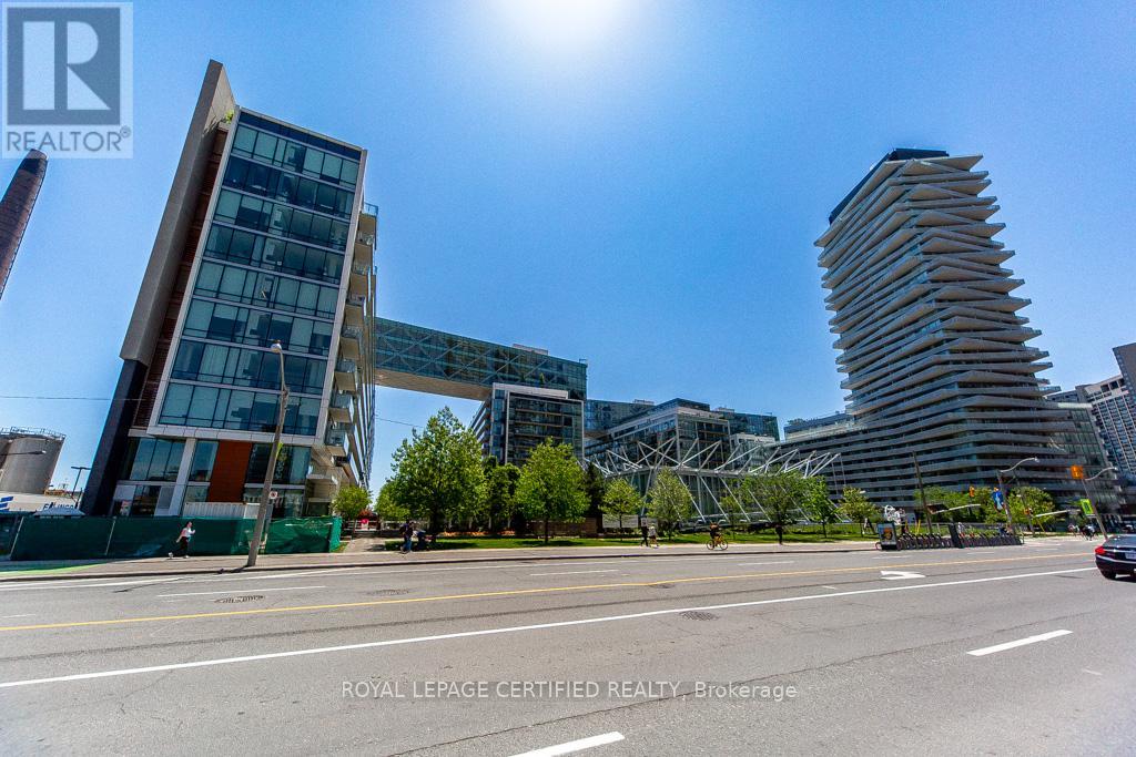 928 - 29 QUEENS QUAY STREET E