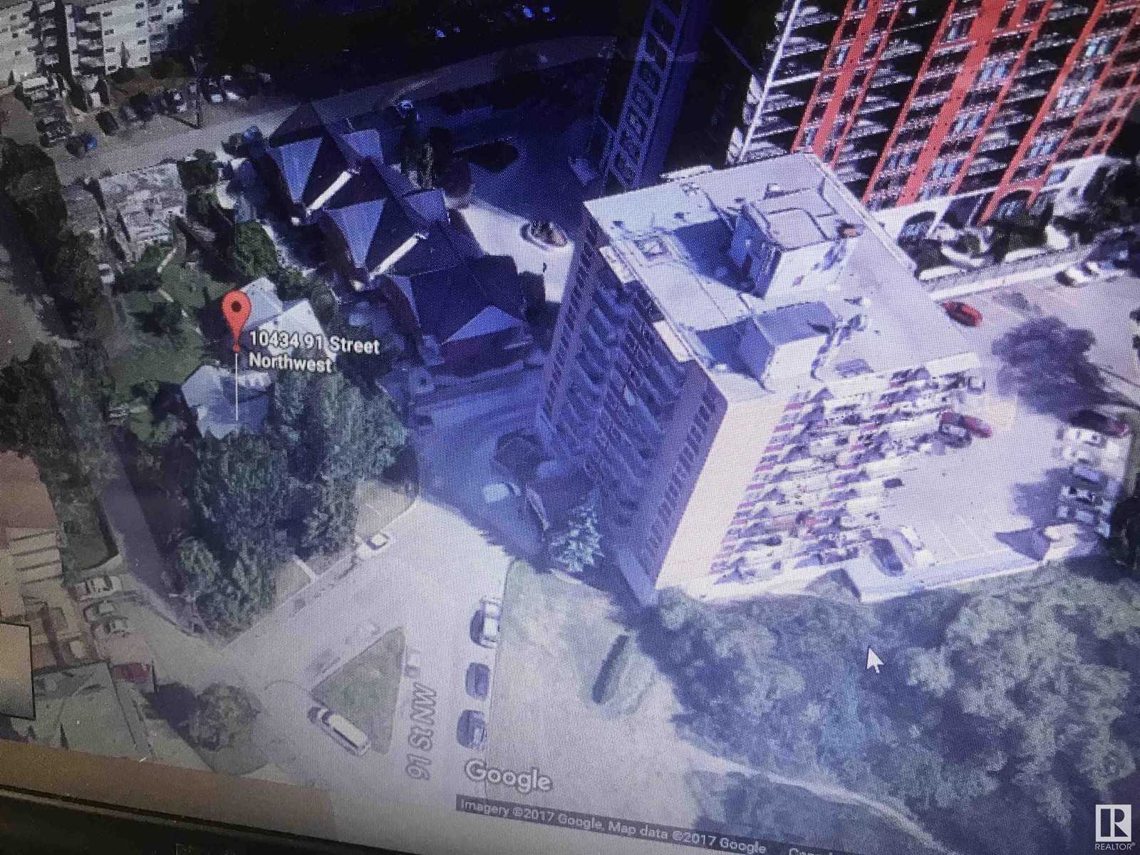 10434 & 10438 91 ST NW