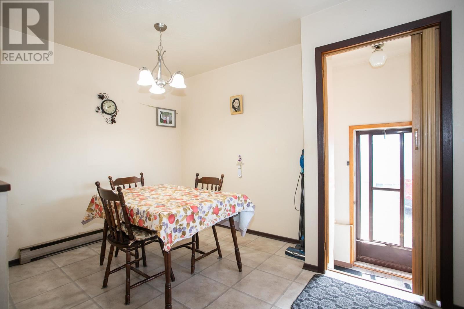 Homes for Sale Sault Ste. Marie 272 Laurier AVE
