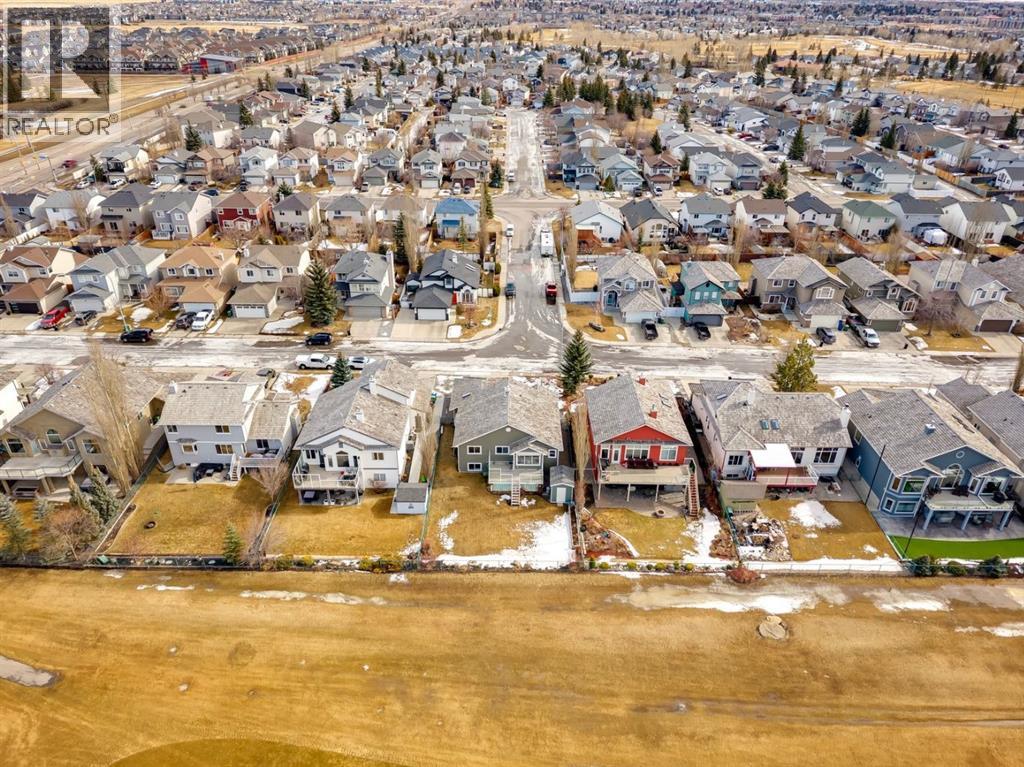 657 Woodside Court NW