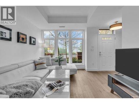 2070 CURLING ROAD North Vancouver BC V7P0C9