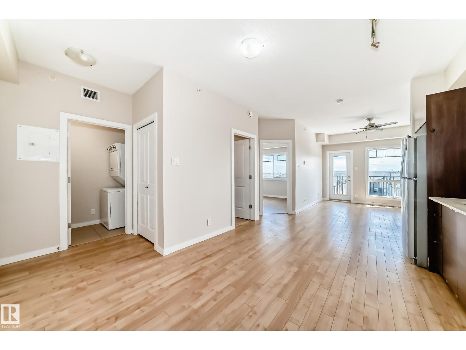 #413 9519 160 AV NW