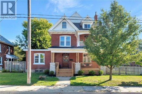 167 WILLIAM Street Brantford ON N3T3L4