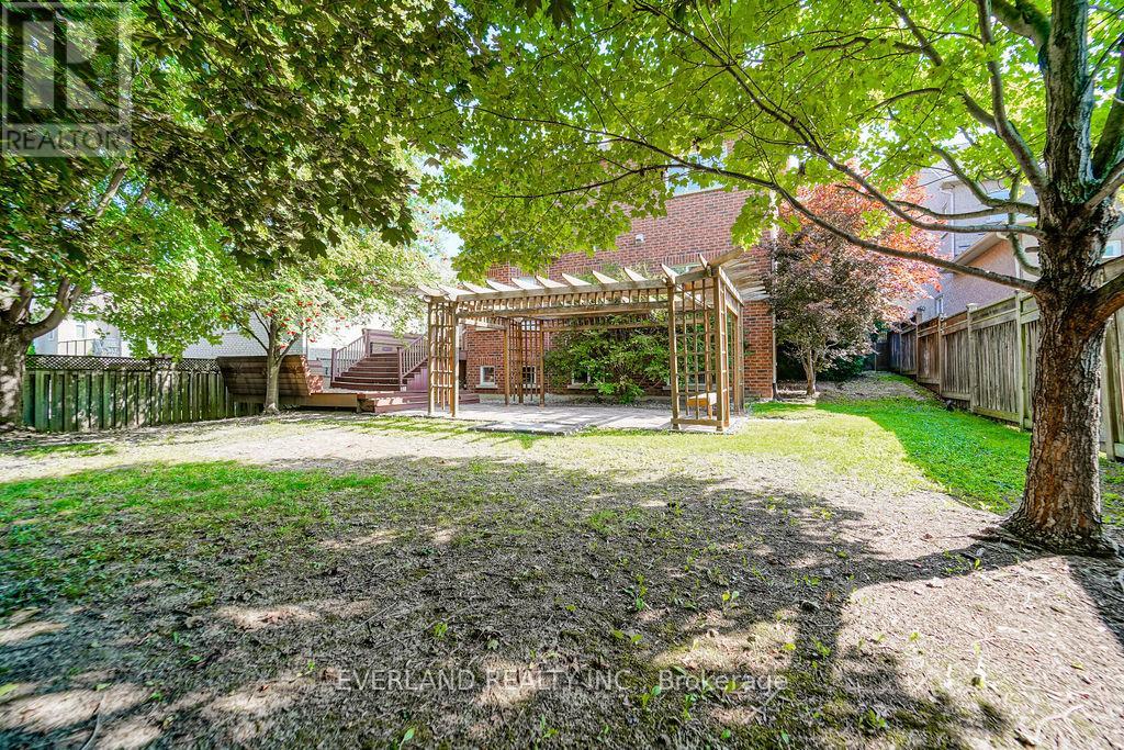 618 FOXCROFT BOULEVARD