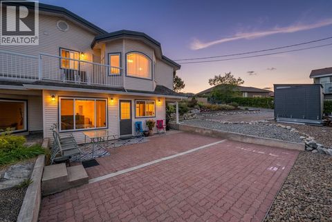 6764 LAKESIDE Drive Oliver BC V0H1T4