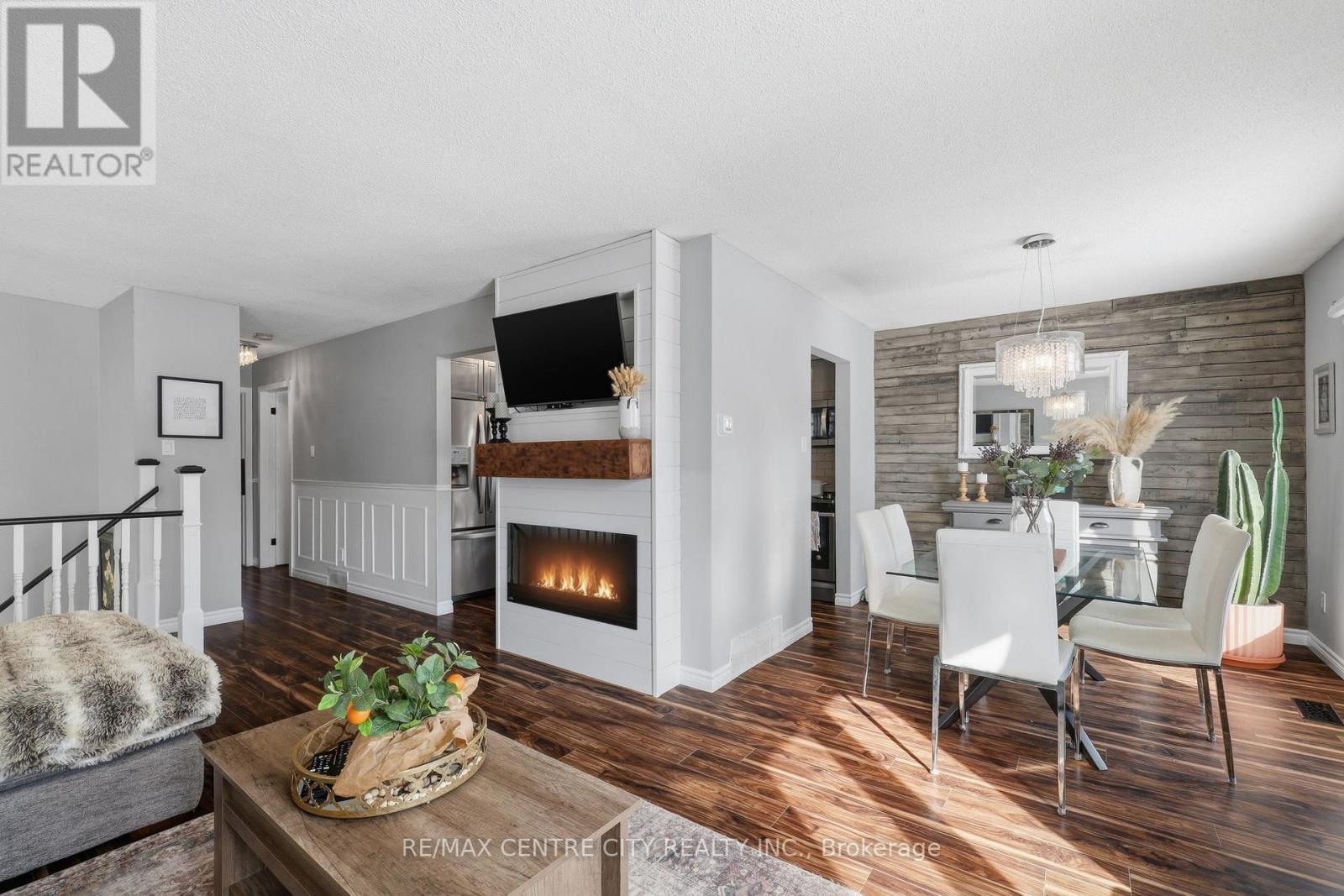 50 PATIENCE CRESCENT