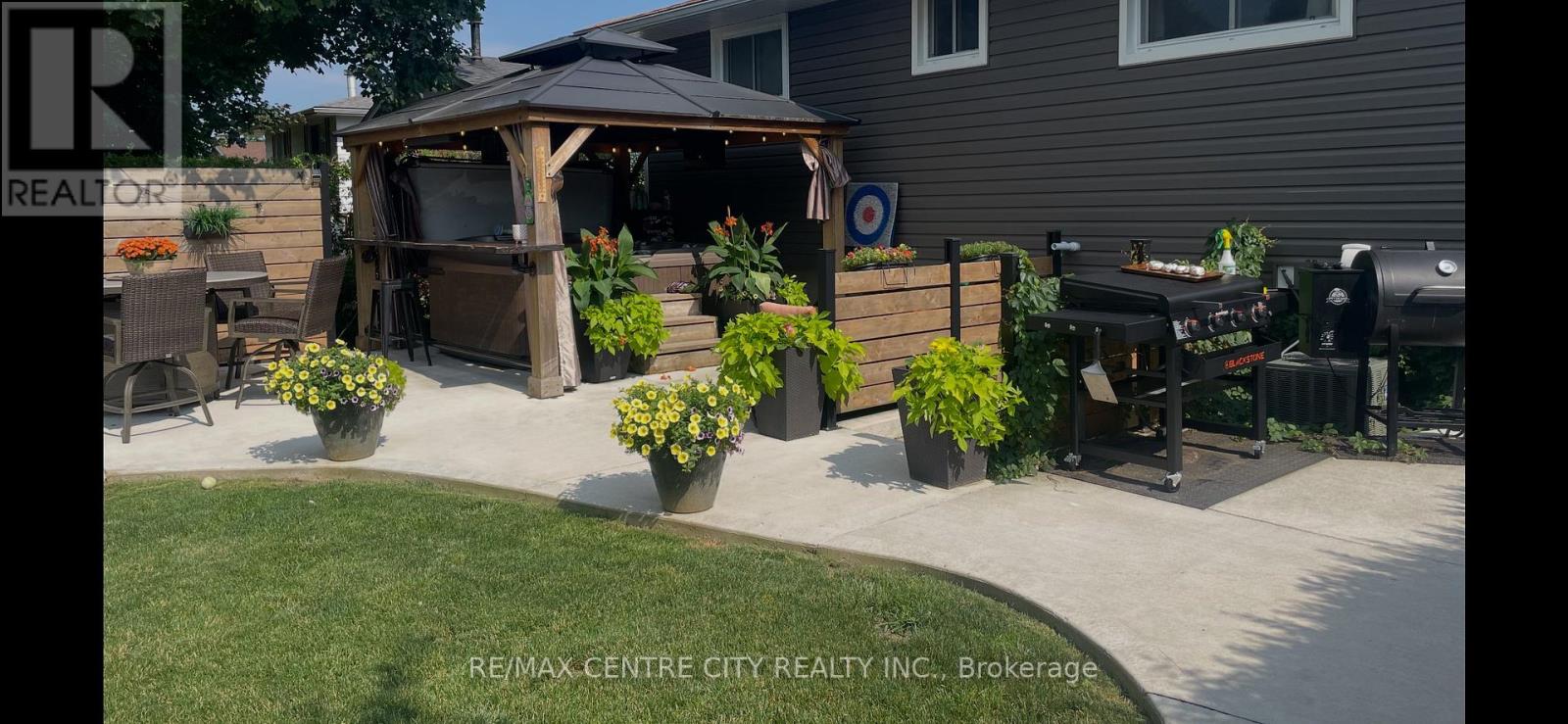 50 PATIENCE CRESCENT