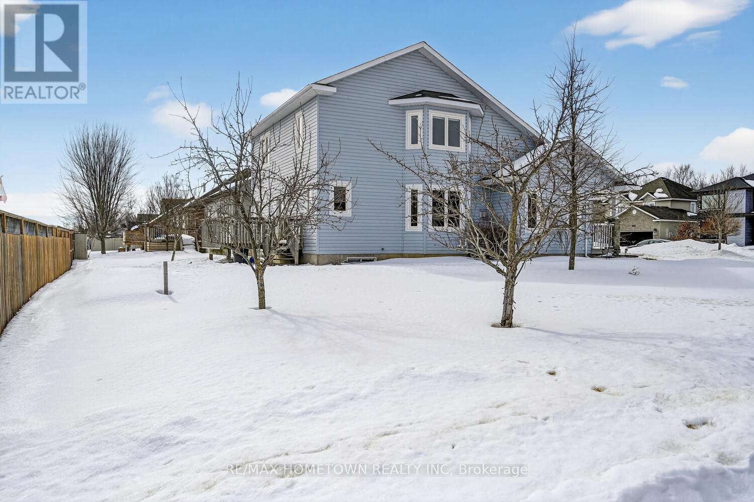 1147 MCCLURE CRESCENT