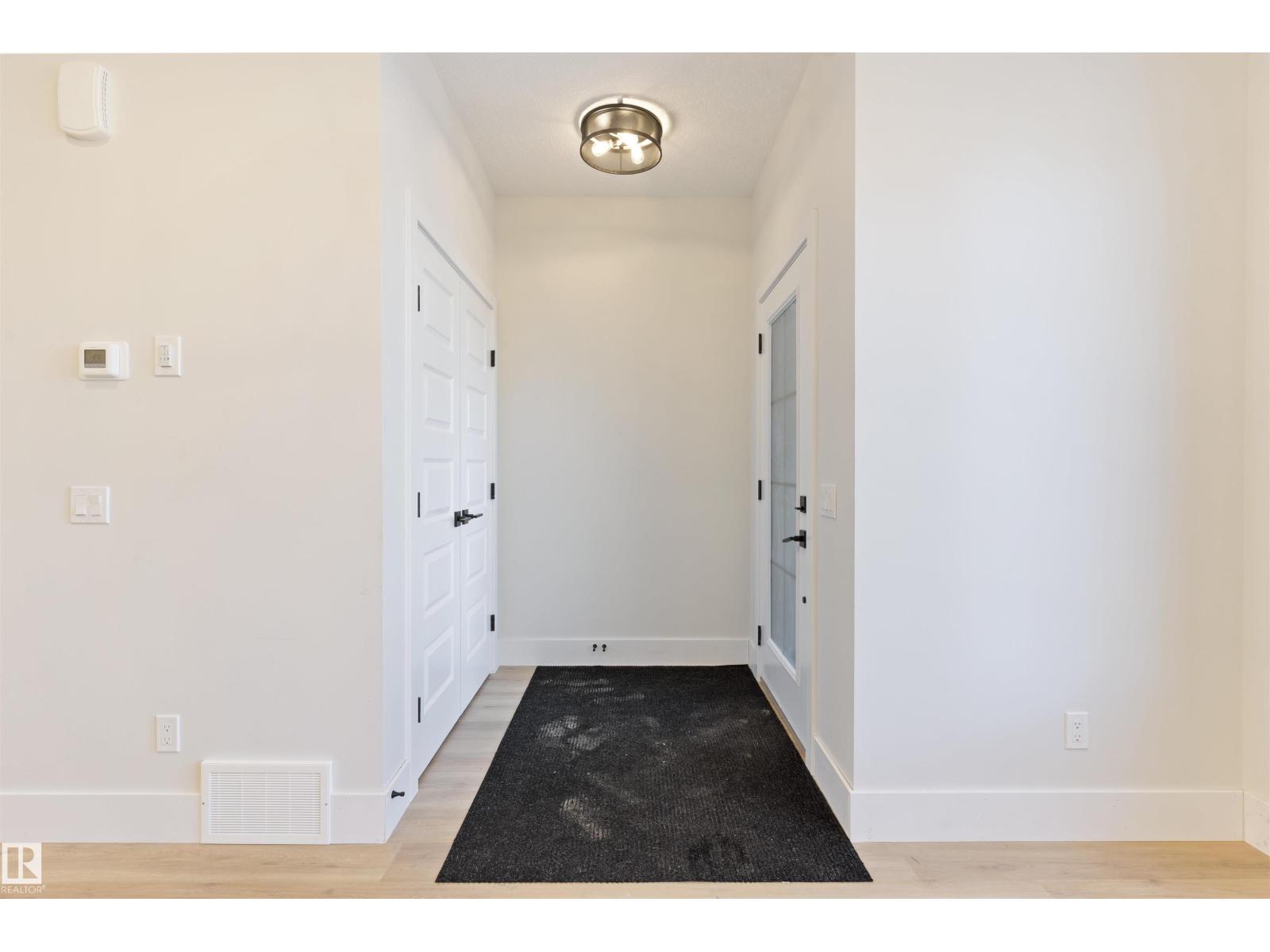 10419 136 ST NW