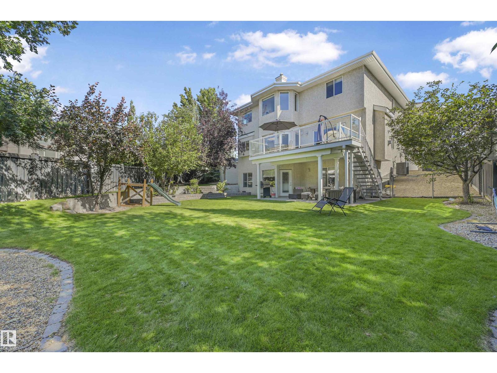 1516 THOROGOOD CL NW