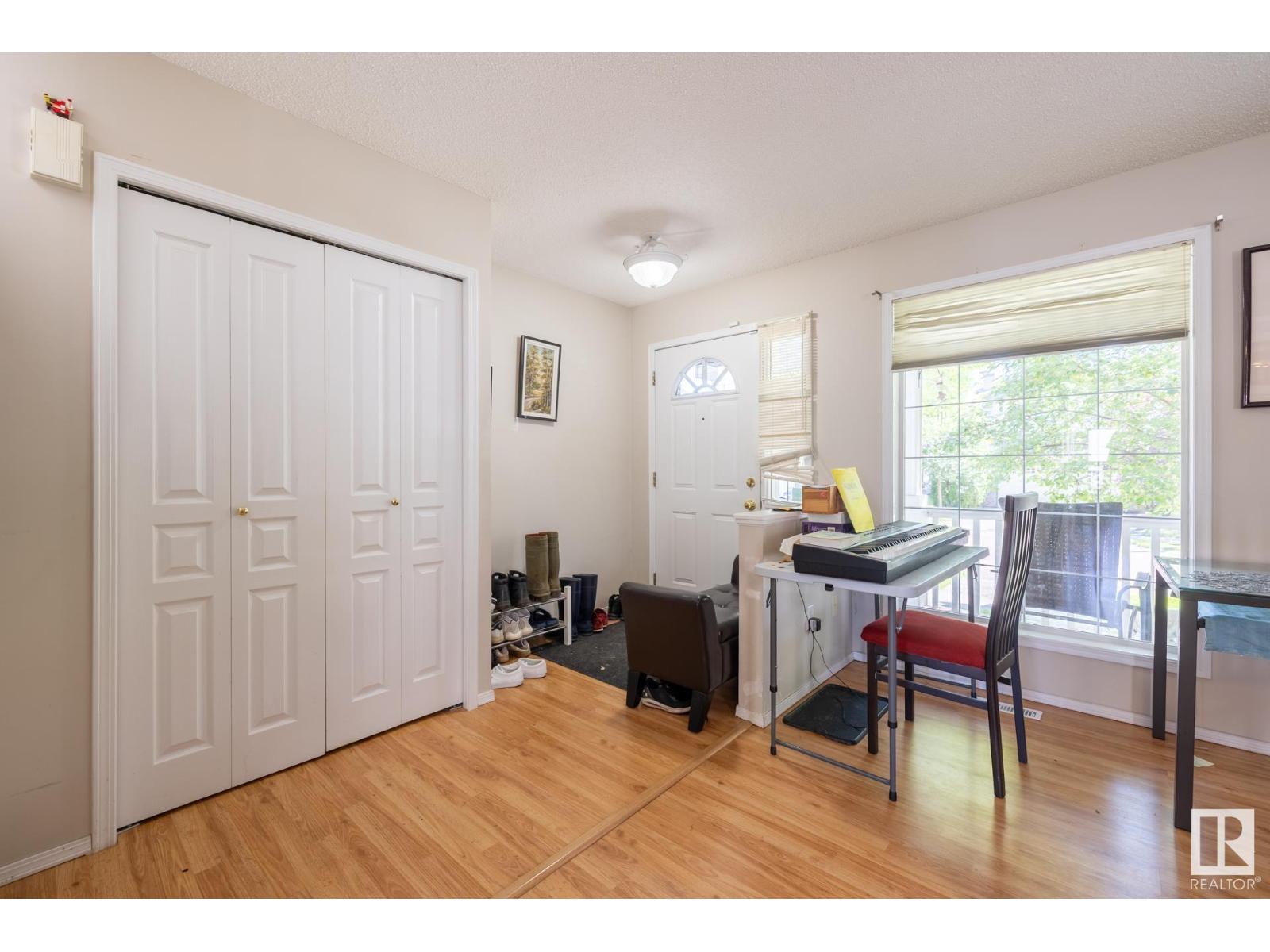 5228 201 ST NW