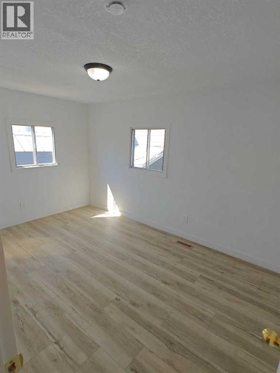 30, 2106 50 Street SE