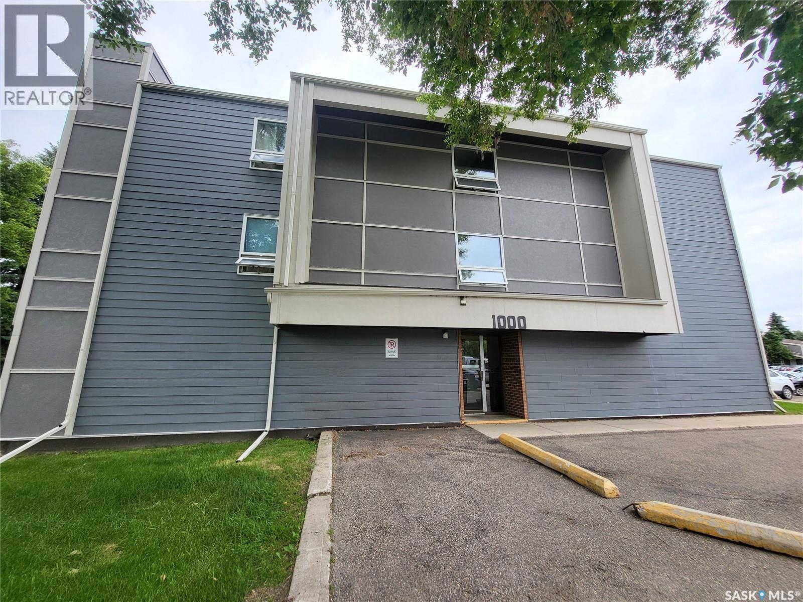 1026 425 115th STREET E