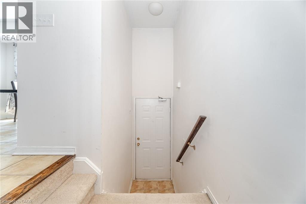 4855 HALF MOON Grove Unit# 3