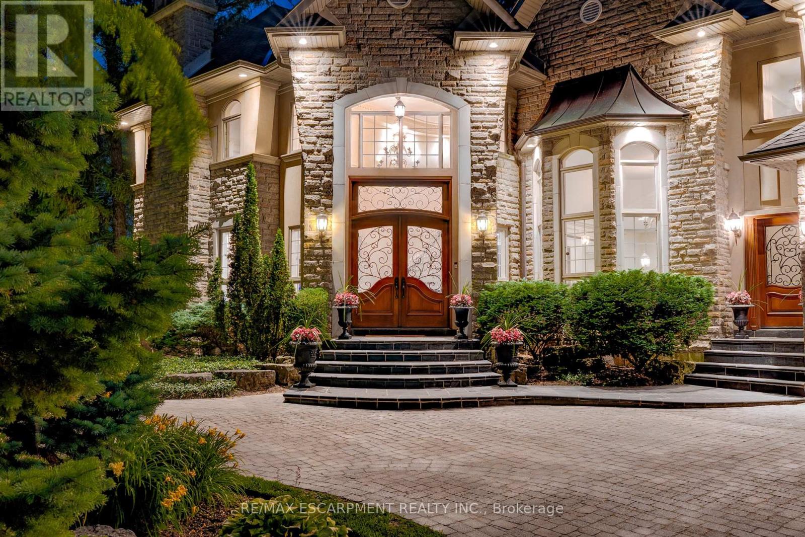 106 APPLEBY PLACE